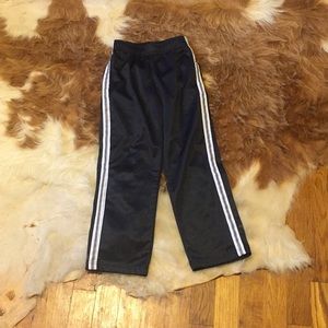 Boys size 7 sweats